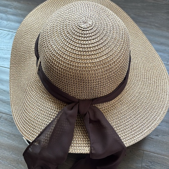Milani UPF 50+ Sun protection floppy hat, natural,drawstring adjustable headband - Picture 4 of 11